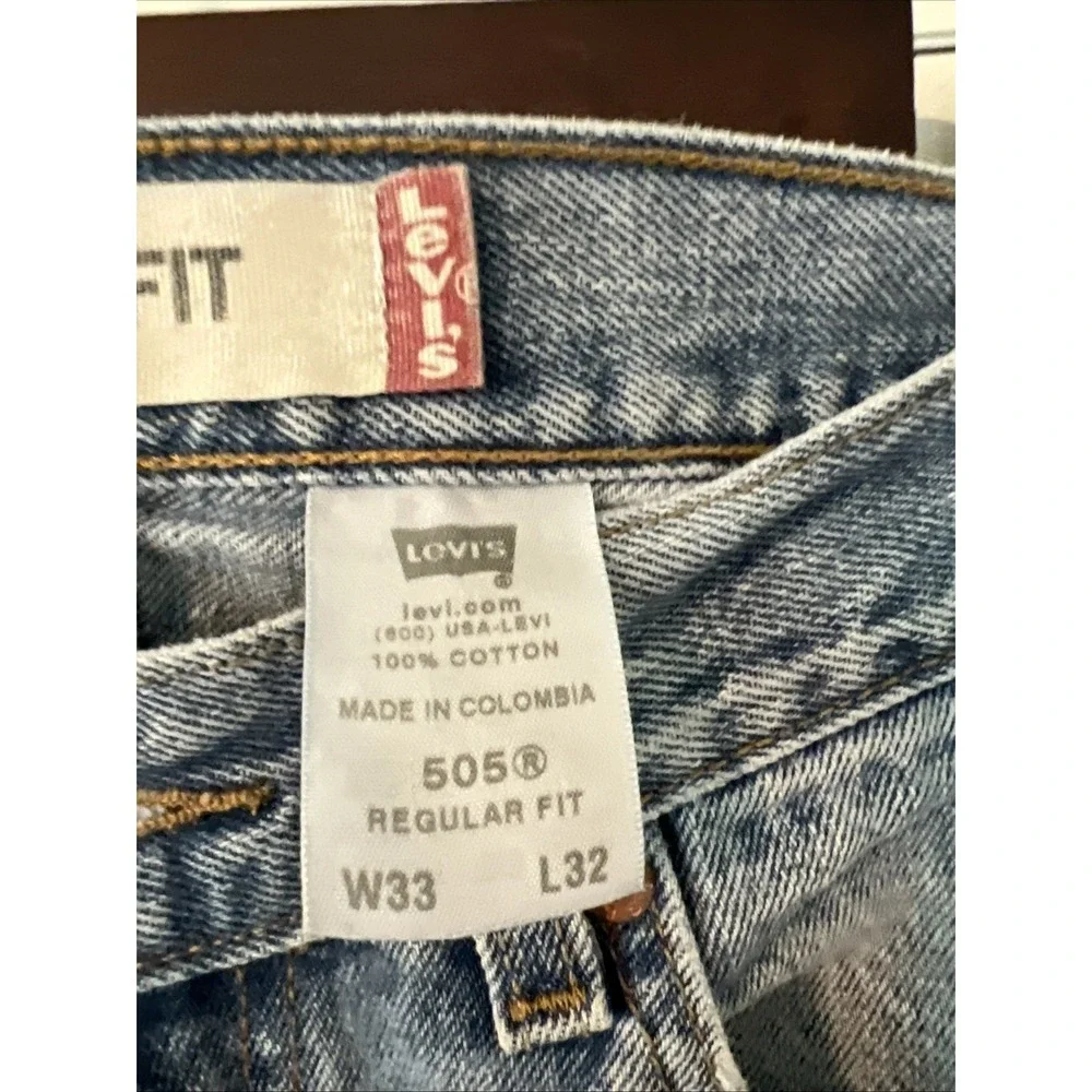 Levi's 505 Regular Fit Jeans Mens 33x32 Light Wash Straight Leg Denim Y2K
